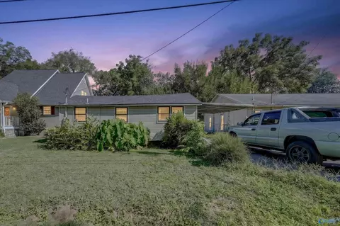 809 Rison Ave, Huntsville, AL 35801