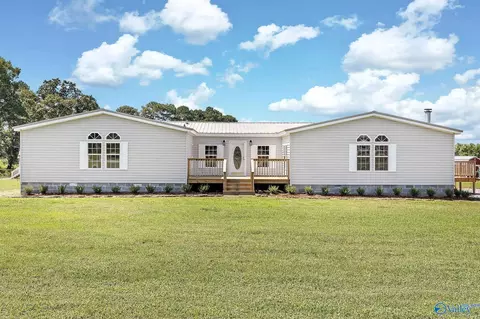 2064 Needmore Rd, Albertville, AL 35950