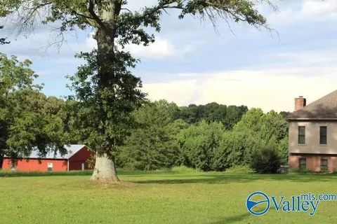 Exterior - 589 Cobb Rd, Arab, AL 35016 photo 8 of 8
