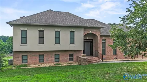 Exterior - 589 Cobb Rd, Arab, AL 35016 photo 2 of 8