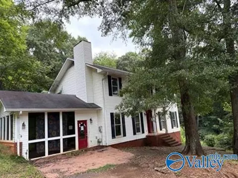319 Hayes St, Anniston, AL 36201