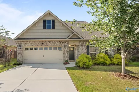 5007 Clearwater Creek Rd, Brownsboro, AL 35741