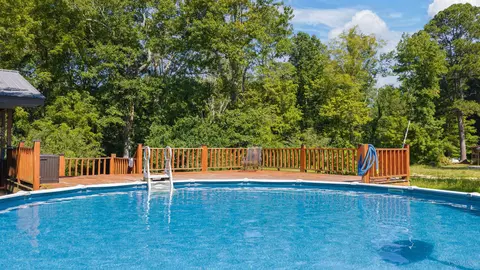 Exterior - 5559 E River Rd, Mentone, AL 35984 photo 7 of 8