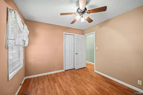 Bedroom - 5559 E River Rd, Mentone, AL 35984 photo 4 of 4