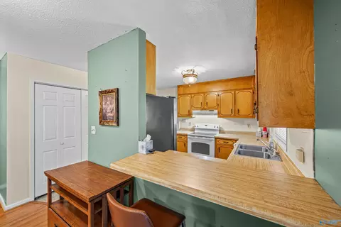 Kitchen - 5559 E River Rd, Mentone, AL 35984 photo 2 of 2