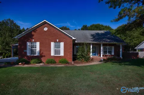 23265 Frank St, Athens, AL 35613