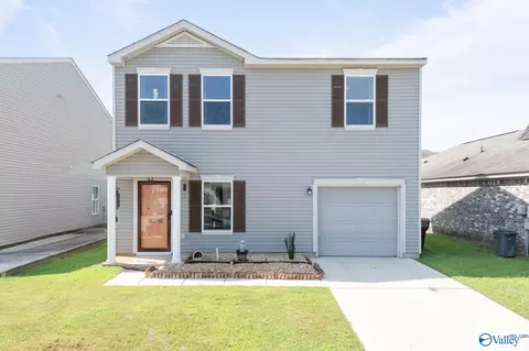 28200 Chasebrook Dr, Harvest, AL 35749