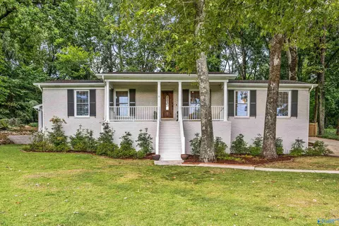 7102 Garth Rd, Huntsville, AL 35802