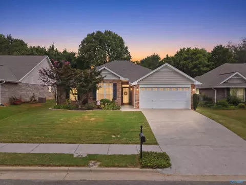 139 Artesian Ln, Madison, AL 35758