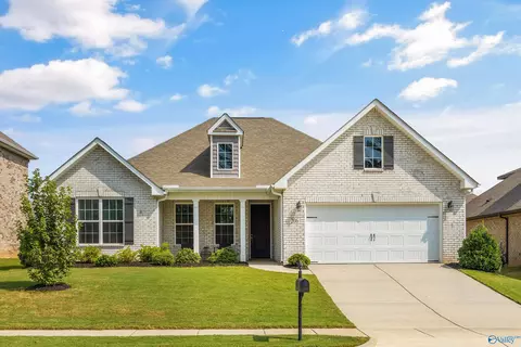 206 NW Dustin Ln, Madison, AL 35757