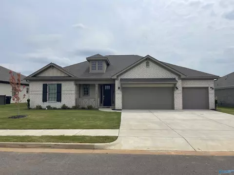104 Clift Creek Dr, Madison, AL 35757