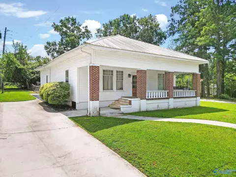 217 Washington Ave, Oneonta, AL 35121