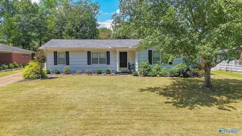 1503 Pennylane, Decatur, AL 35601