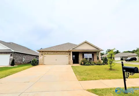 100 Silkwood Ct, Huntsville, AL 35824