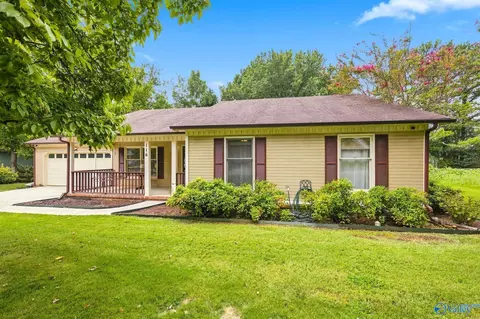 116 Springfield Ln, Madison, AL 35758
