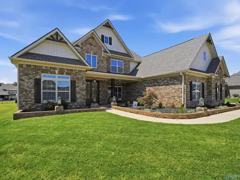 202 Cotton Br, Meridianville, AL 35759