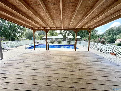 Exterior - 315 Circle Dr, Dutton, AL 35744 photo 2 of 7