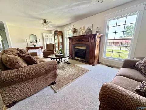 Living - 315 Circle Dr, Dutton, AL 35744 photo 1 of 4