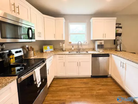 Kitchen - 2245 Madison Loop, Southside, AL 35907 photo 1 of 4