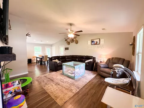 Living - 2245 Madison Loop, Southside, AL 35907 photo 3 of 3