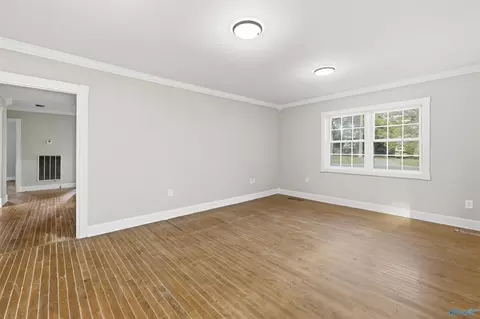 Living - 4544 County Road 44, Section, AL 35771 photo 1 of 2