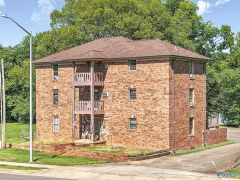 800 Hundley Dr, Huntsville, AL 35801