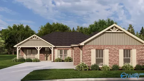 121 Sullivan St, Athens, AL 35613