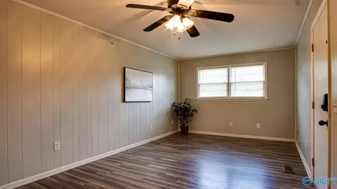 Living - 901 3rd Ave, Arab, AL 35016 photo 3 of 3