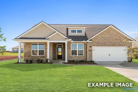 827 Ronnie Dr, Hartselle, AL 35640