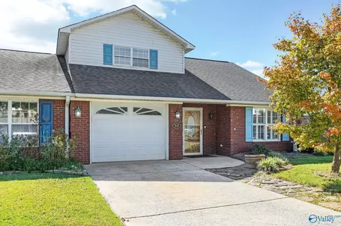 841 Spur Track Ln #1, Guntersville, AL 35976