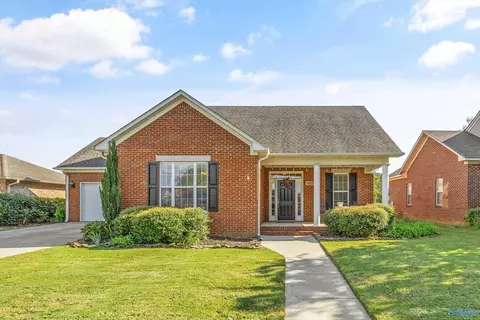 5012 SE Frankford Dr, Owens Cross Roads, AL 35763