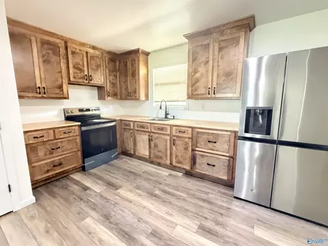 Kitchen - 7933 County Road 170, Trinity, AL 35673 photo 1 of 2