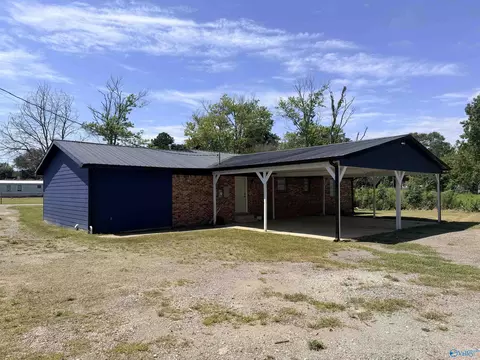 Exterior - 7933 County Road 170, Trinity, AL 35673 photo 3 of 7