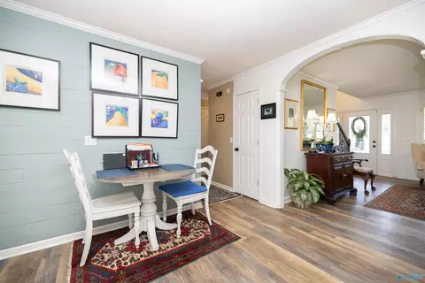 Entry Way - 354 Fallon Dr, Hamilton, AL 35570 photo 4 of 6