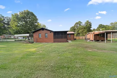 Exterior - 1024 E Tomahawk Trl, Gadsden, AL 35903 photo 10 of 10