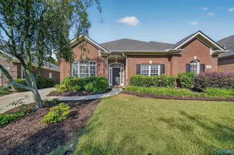 106 Indian Valley Rd, Huntsville, AL 35806