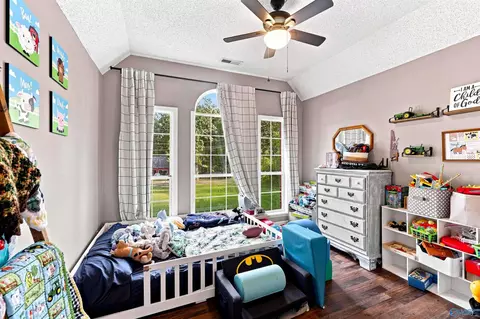 Bedroom - 307 Chambers Rd, Arab, AL 35016 photo 4 of 5