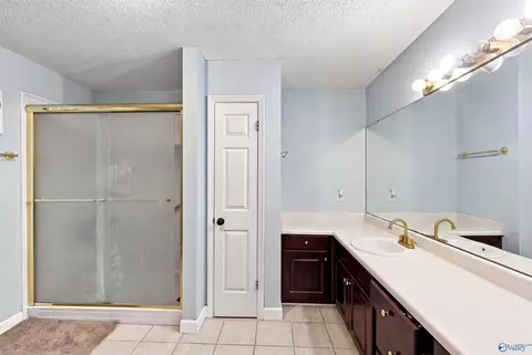 Bath - 307 Chambers Rd, Arab, AL 35016 photo 1 of 3