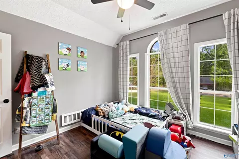 Bedroom - 307 Chambers Rd, Arab, AL 35016 photo 5 of 5