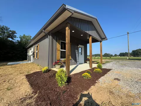Exterior - 249 Davistown Rd, Section, AL 35771 photo 6 of 8