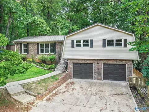 2016 Orba Dr, Huntsville, AL 35811