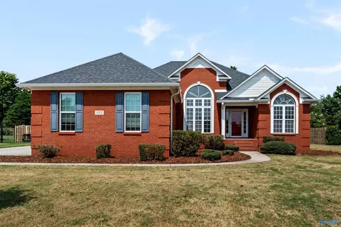 103 Saddle Cove Ct, Huntsville, AL 35811