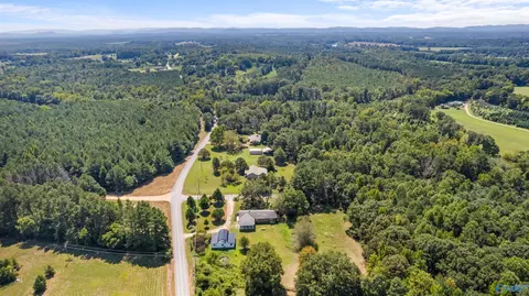 View/Area - 2011 Croft Ferry Rd, Hokes Bluff, AL 35903 photo 15 of 18