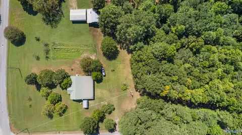 View/Area - 2011 Croft Ferry Rd, Hokes Bluff, AL 35903 photo 2 of 18