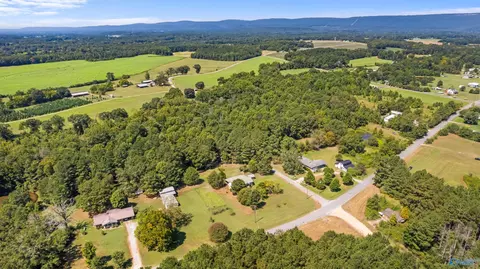 View/Area - 2011 Croft Ferry Rd, Hokes Bluff, AL 35903 photo 8 of 18