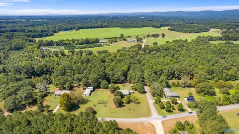 View/Area - 2011 Croft Ferry Rd, Hokes Bluff, AL 35903 photo 7 of 18