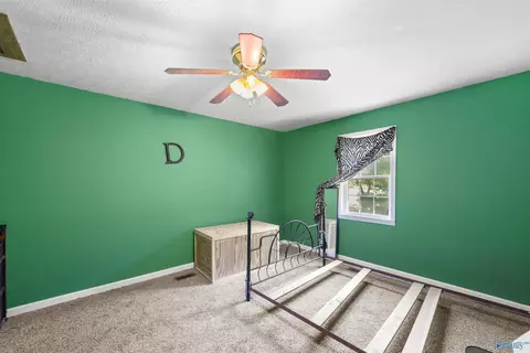 Bedroom - 2011 Croft Ferry Rd, Hokes Bluff, AL 35903 photo 1 of 5