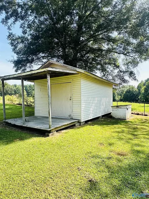 Exterior - 3796 County Road 217, Trinity, AL 35673 photo 9 of 9