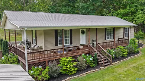 120 County Road 772, Gaylesville, AL 35973