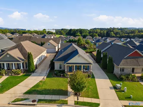 6434 Midtowne Ln, Huntsville, AL 35806